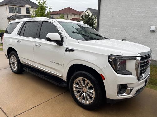 White 2022 GMC Yukon SLT