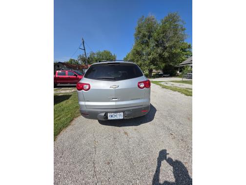 2011 Chevrolet Traverse LT