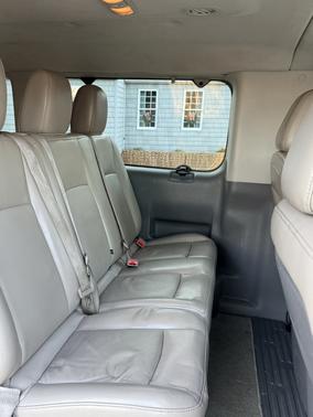 2018 Nissan NV Passenger NV3500 HD SL V8
