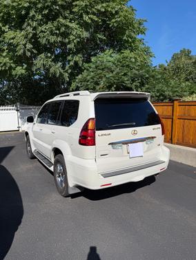 White 2004 Lexus GX 470 Base