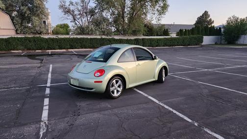 Green 2006 Volkswagen New Beetle TDI