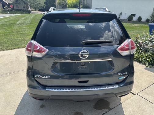 2014 Nissan Rogue SV
