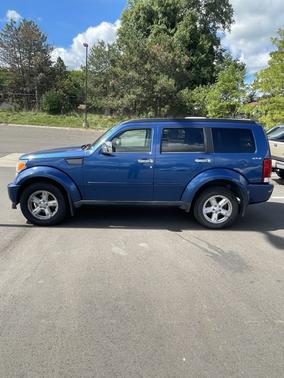 Blue 2009 Dodge Nitro SE