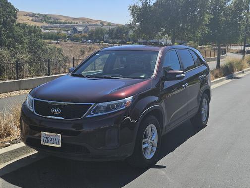 2015 Kia Sorento LX