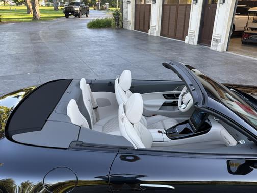 2023 Mercedes-Benz AMG SL 55 Base