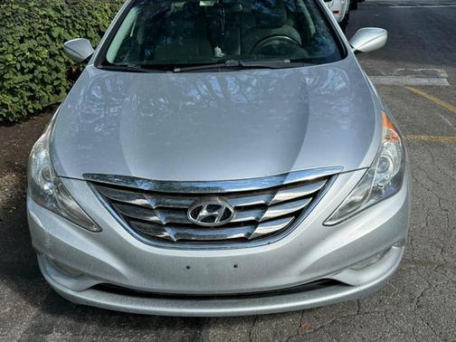 Silver 2012 Hyundai SONATA SE 2.0T