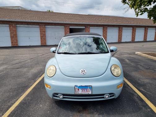Blue 2003 Volkswagen New Beetle GLS