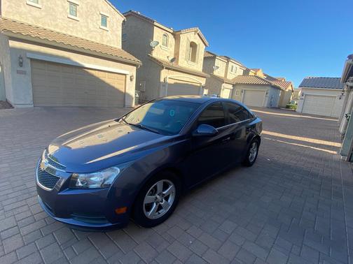 Brown 2013 Chevrolet Cruze 1LT