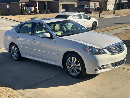 2009 INFINITI M35 x