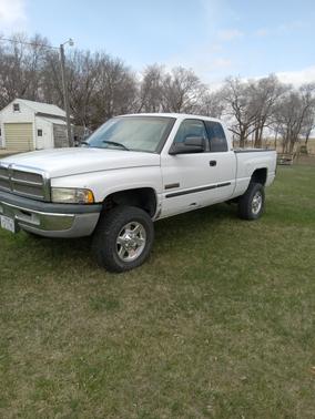 White 2001 Dodge Ram 2500 Quad Cab