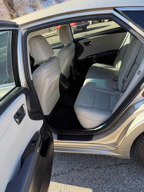 2014 Toyota Avalon XLE Premium