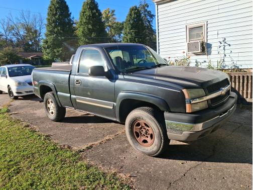 Black 2004 Chevrolet Silverado 1500 Z71
