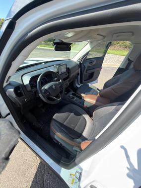 White 2022 Ford Bronco Sport Outer Banks