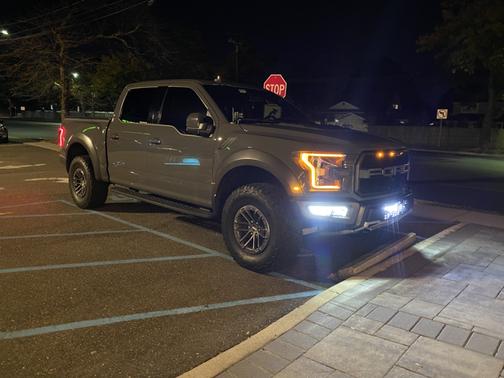 2020 Ford F-150 Raptor
