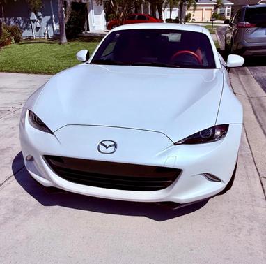 White 2022 Mazda MX-5 Miata RF Grand Touring