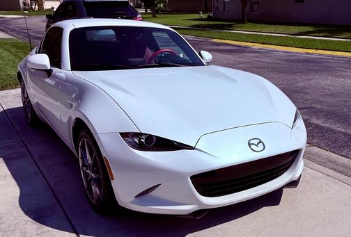 White 2022 Mazda MX-5 Miata RF Grand Touring