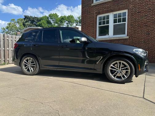 Black 2018 BMW X3 M40i
