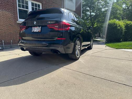 Black 2018 BMW X3 M40i