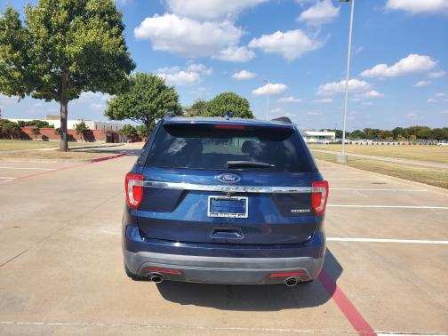 2016 Ford Explorer Base
