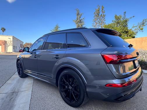 2023 Audi Q7 55 Prestige