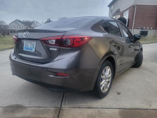 2016 Mazda Mazda3 i Touring