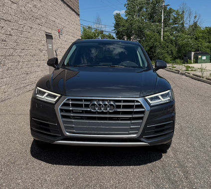 Gray 2018 Audi Q5 2.0T Premium Plus