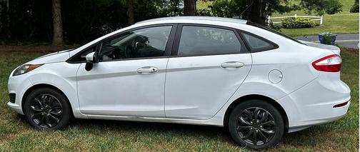 White 2014 Ford Fiesta S