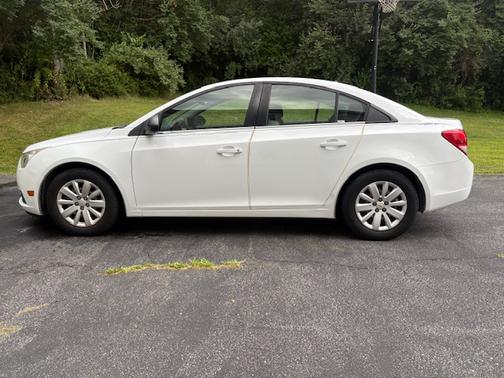 2011 Chevrolet Cruze LS