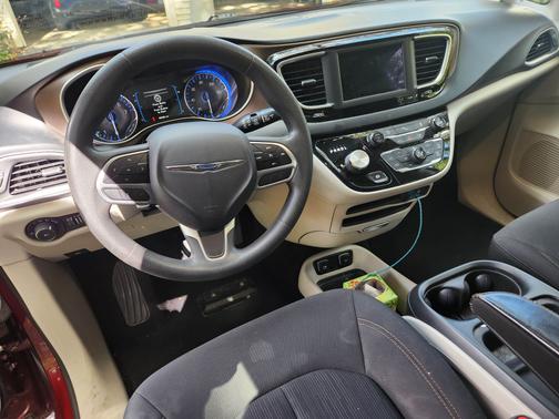 2018 Chrysler Pacifica Touring Plus