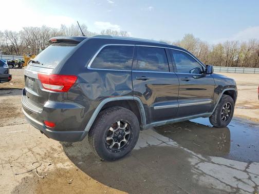 2011 Jeep Grand Cherokee Laredo