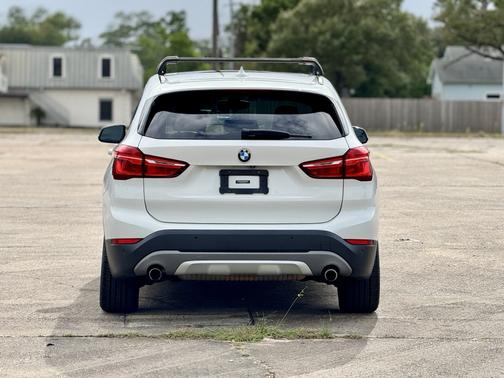2017 BMW X1 sDrive28i