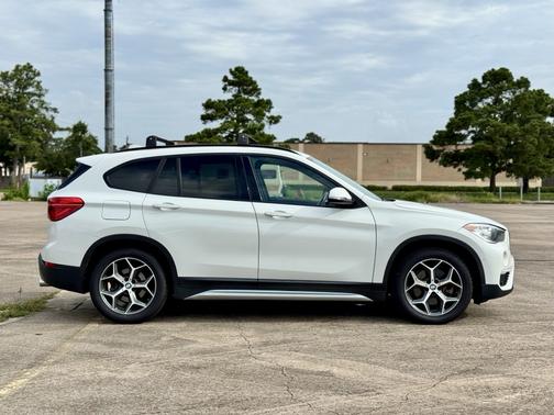2017 BMW X1 sDrive28i