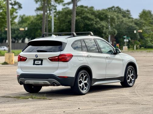 2017 BMW X1 sDrive28i