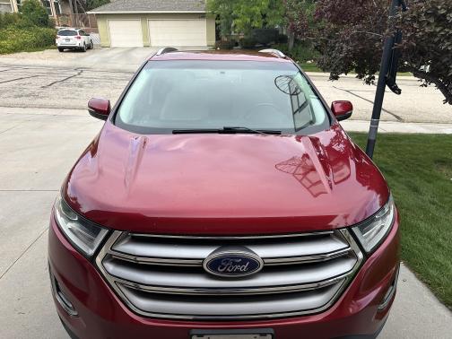 2016 Ford Edge Titanium