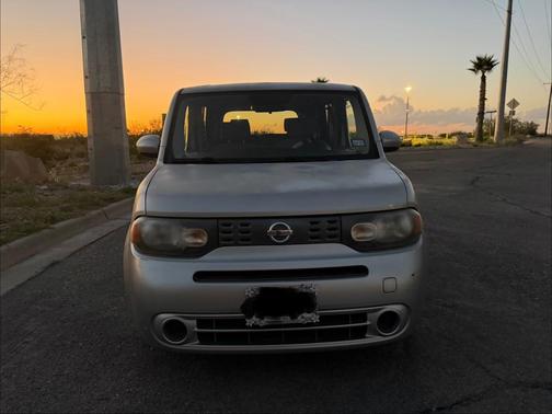 Silver 2009 Nissan Cube 1.8 S