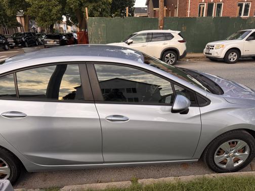 2018 Chevrolet Cruze LS