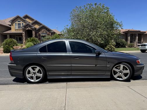 2004 Volvo S60 R
