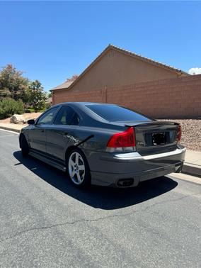 2004 Volvo S60 R