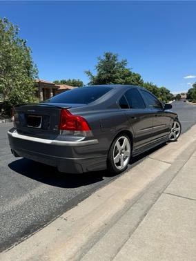 2004 Volvo S60 R