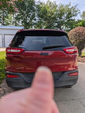 2017 Jeep Cherokee Sport