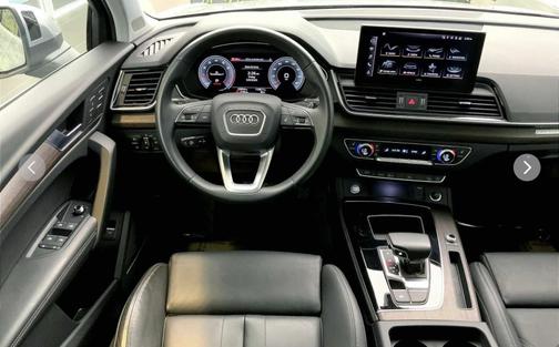 2024 Audi Q5 45 S line Premium Plus