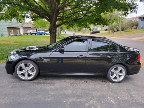 Black 2011 BMW 335 i xDrive