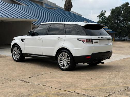 White 2017 Land Rover Range Rover Sport 3.0L Supercharged HSE