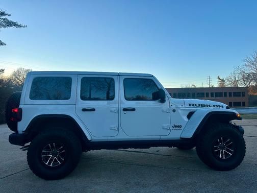 2024 Jeep Wrangler Rubicon 392