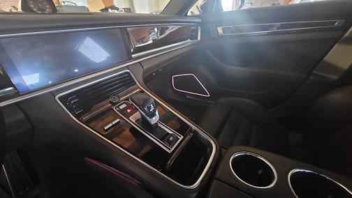 2018 Porsche Panamera Panamera Turbo Sport Turismo