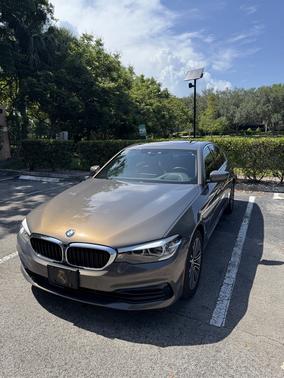 2020 BMW 530 i
