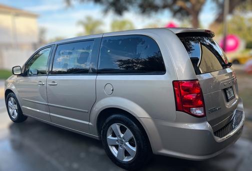 2014 Dodge Grand Caravan AVP/SE