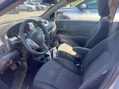 2019 Nissan Versa 1.6 SV