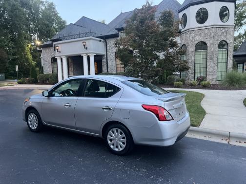 2019 Nissan Versa 1.6 SV