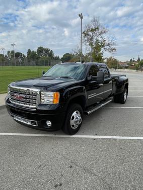 2012 GMC Sierra 3500 Denali